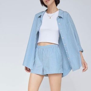 Aritzia Wilfred Free Relaxed Shirt